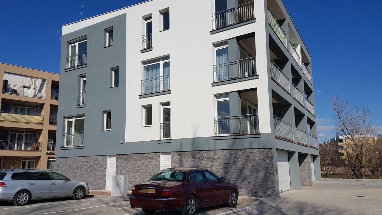 Lakefive Apartments Balatonfuered Ngoại thất bức ảnh