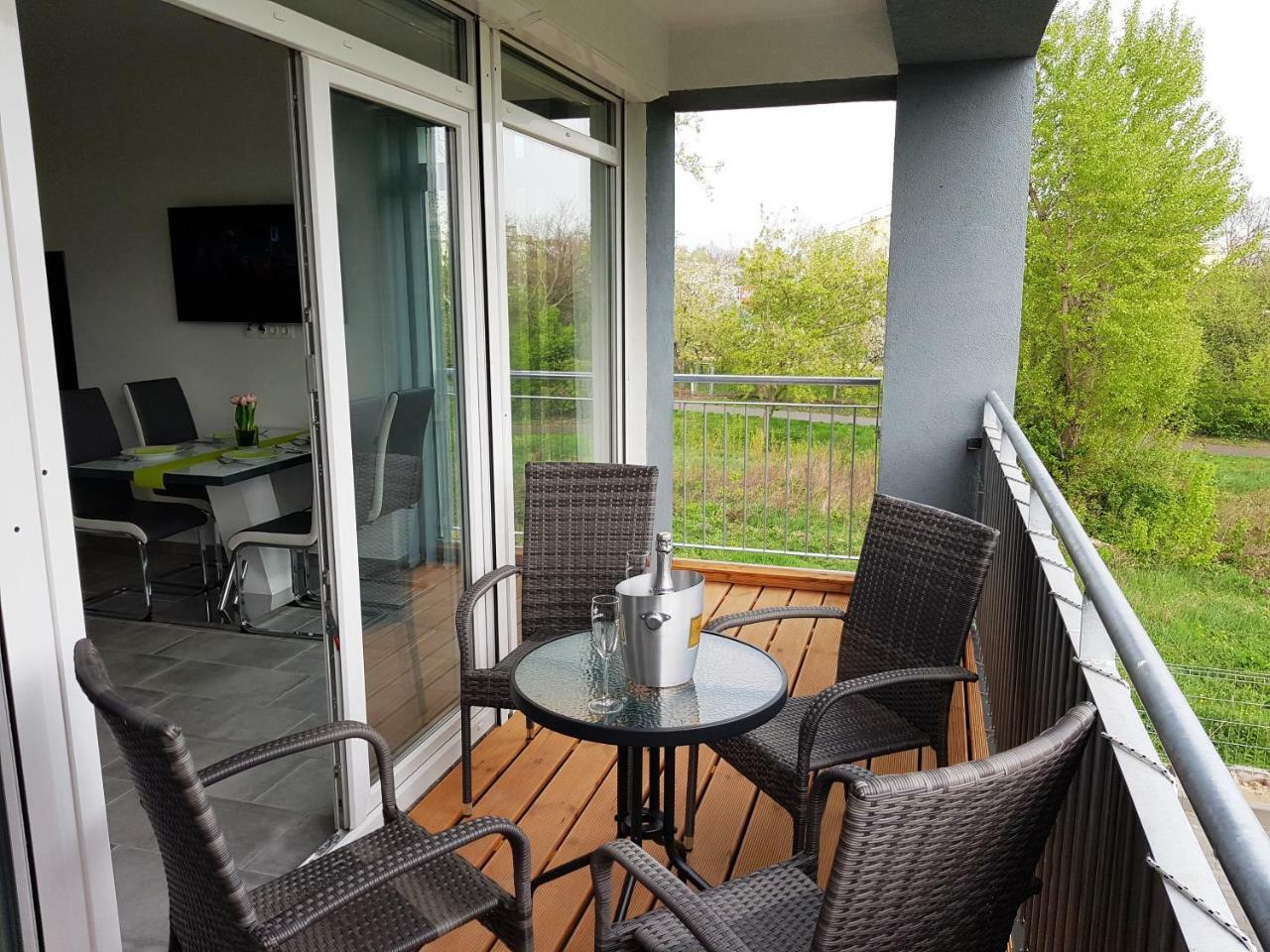 Lakefive Apartments Balatonfuered Ngoại thất bức ảnh