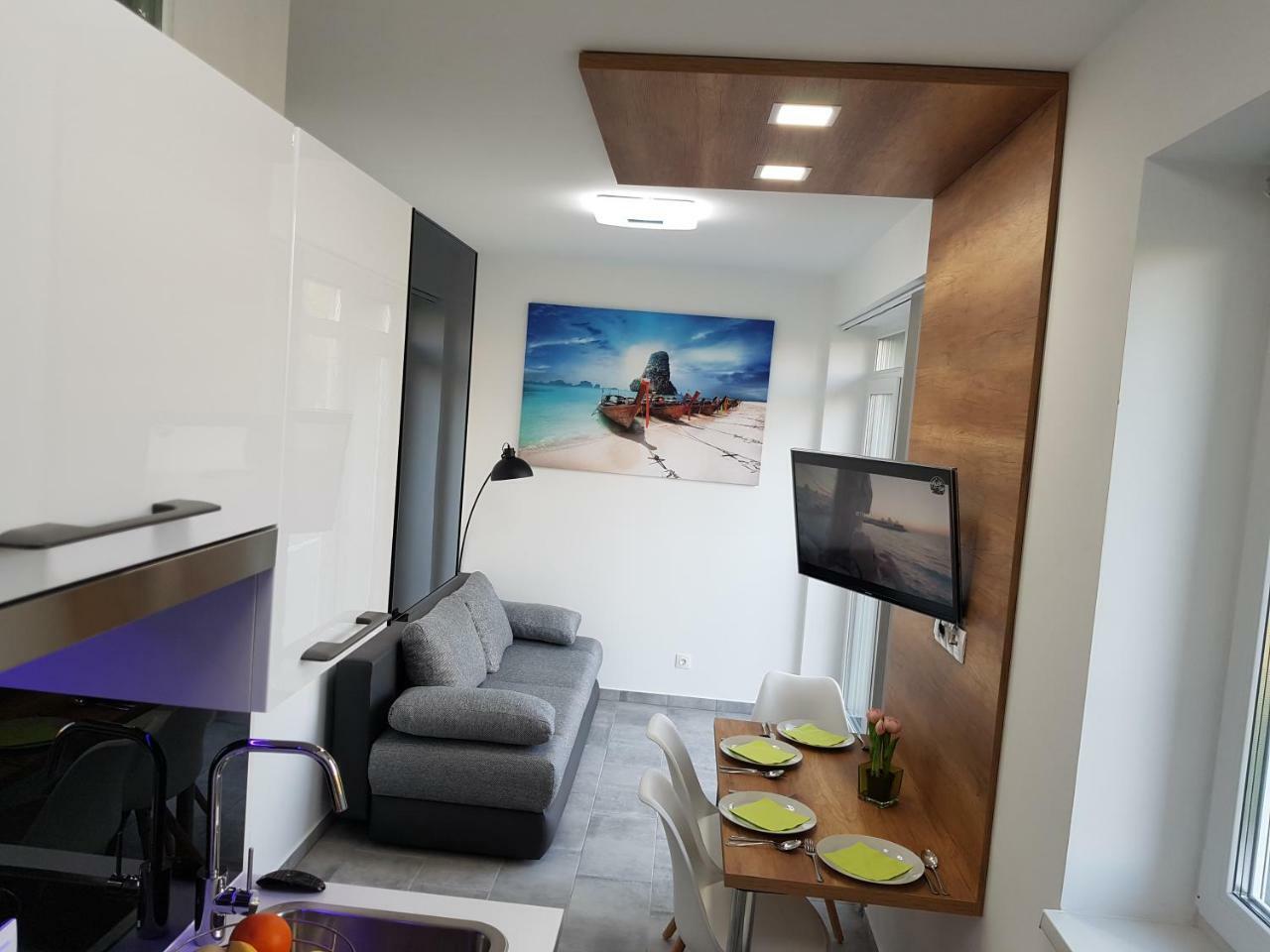 Lakefive Apartments Balatonfuered Ngoại thất bức ảnh